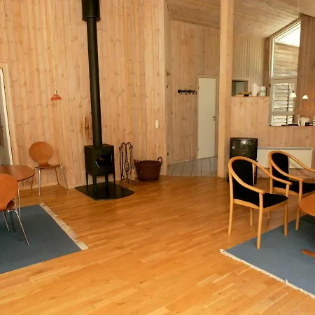 Vakantiehuis Four-bedroom Holiday In 2